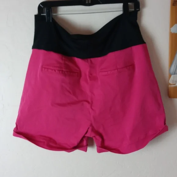 Liverpool Jeans Company The Walking Short Maternity Shorts - Picture 3 of 9